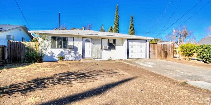 1st image of 1610 Noia Ave