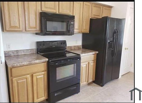 2nd image of 449 Buena Vista Ave