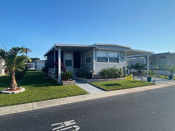3rd image of 12651 Seminole Blvd Unit 8-I