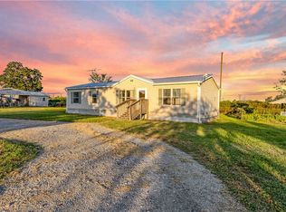 5988 Fm 3060, Midway, TX 75852