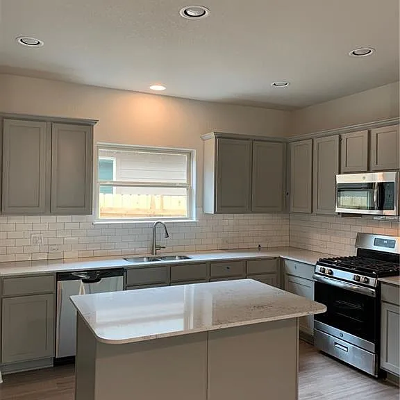 729 Durness Dr — Photo 8