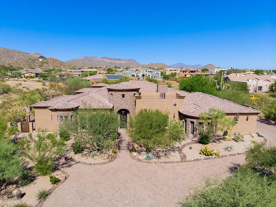 1st image of 3211 N Canyon Wash Cir