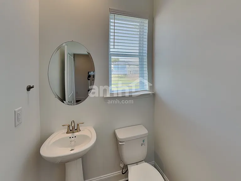 1648 Aquamarine Dr — Photo 6