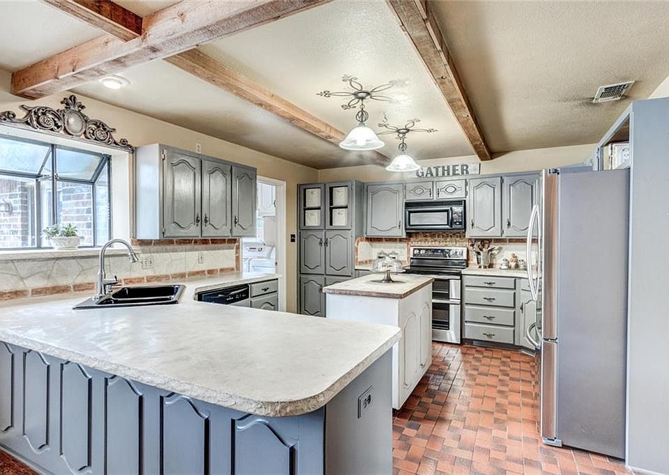 1st image of 7204 Maranatha Ct