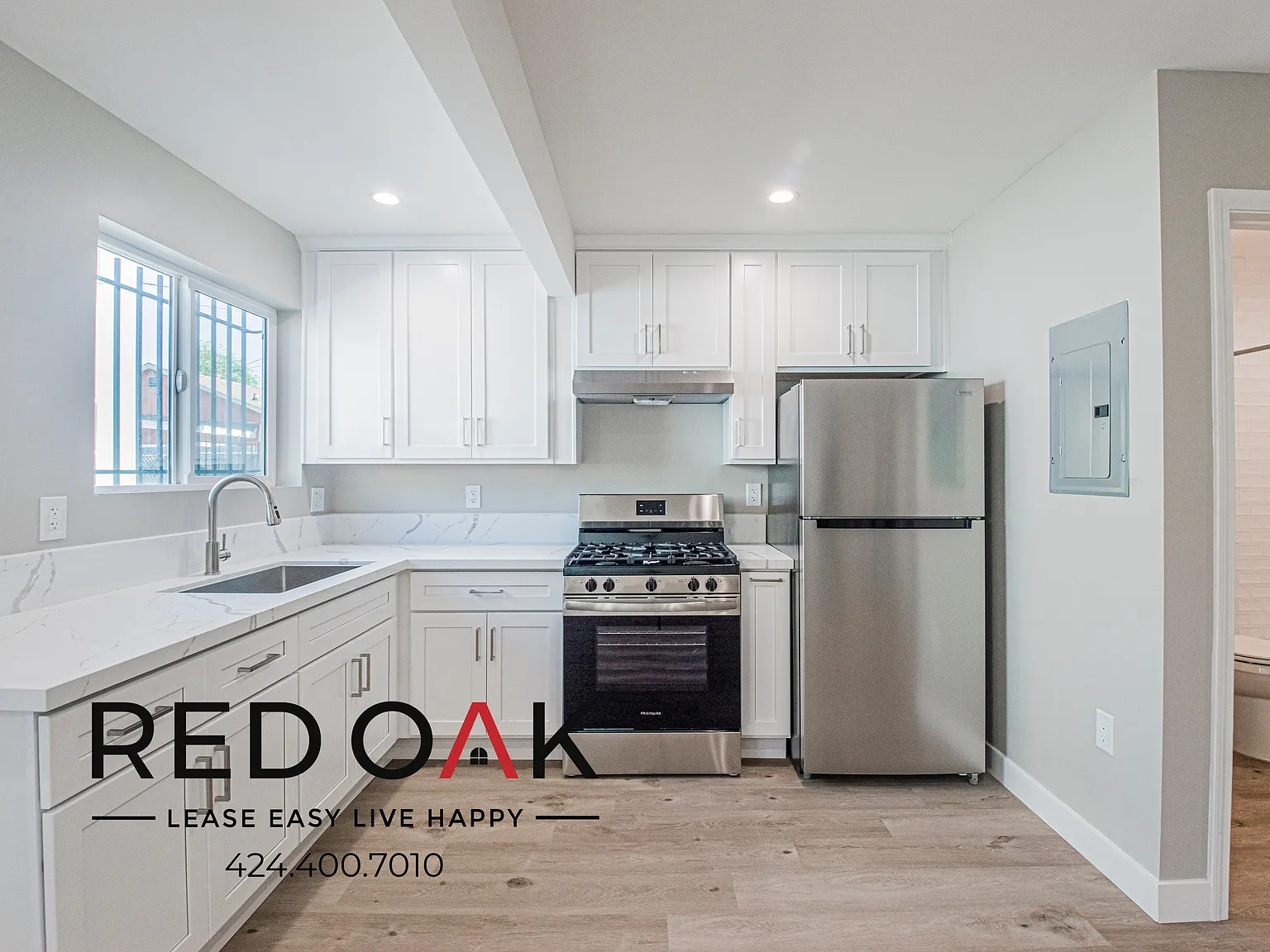 Amazing One Bedroom with Hardwood Style Floors, Recessed Lighting, and Parking Included ~ In Prim... — Photo 4