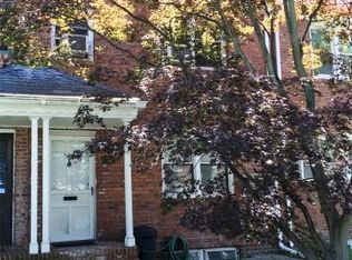 7503 168th St, Fresh Meadows, NY 11366