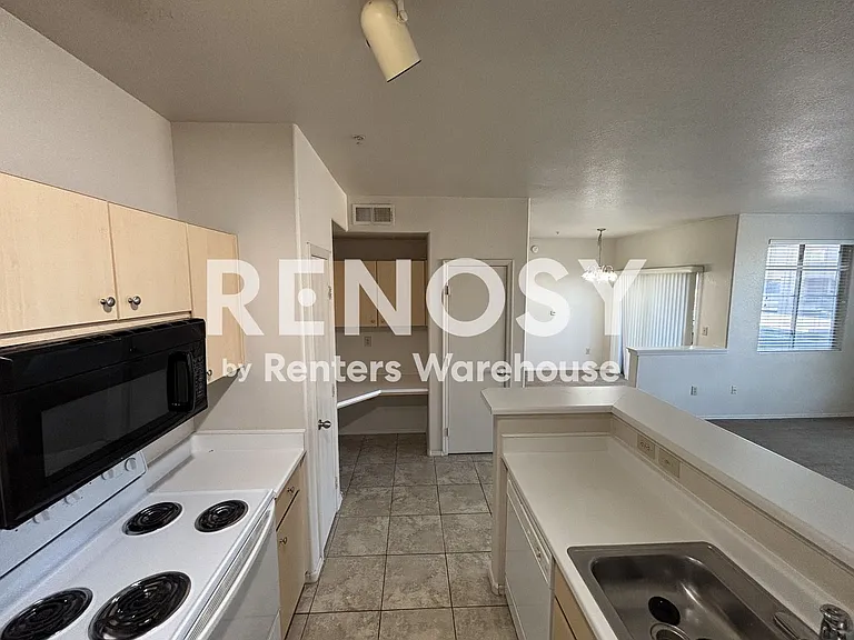 1720 E Thunderbird Rd #2124 — Photo 10