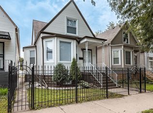 25 E 117th Pl, Chicago, IL 60628