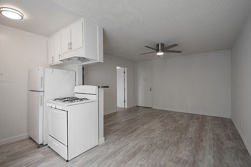 5th image of 3747 S Sepulveda Blvd APT 8