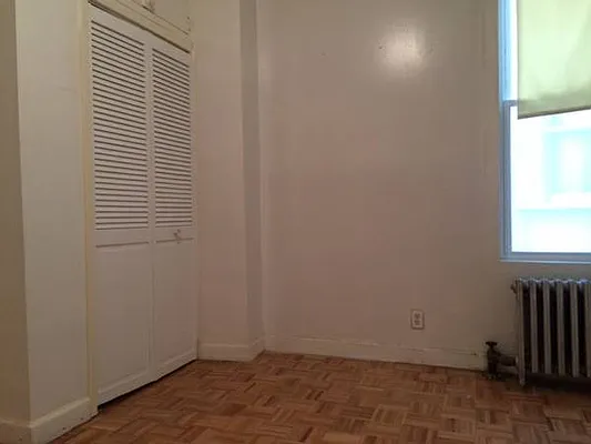 Rented by Lang Realty LLC | media 25