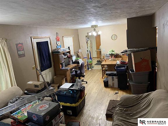 2nd image of 2212 Andies St