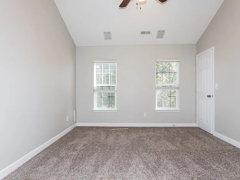3648 Dashiel Dr — Photo 10