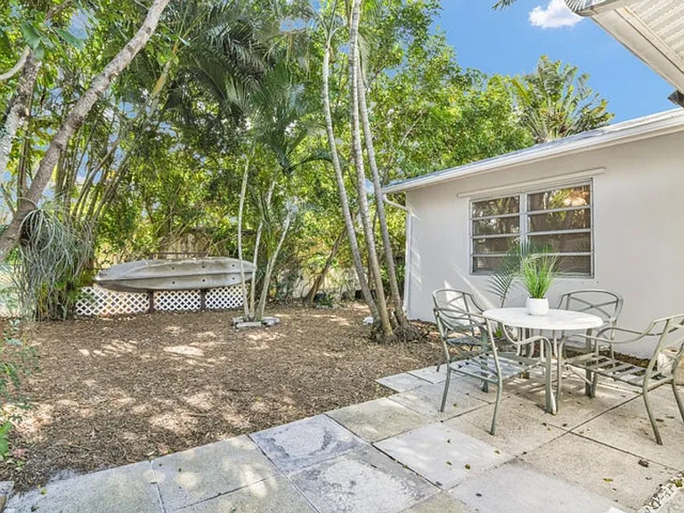 702 Sunset Dr — Photo 19