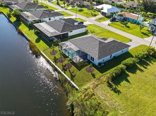 835 SW 28th Terrace Cpe, Coral, FL 33914