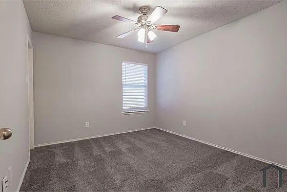 2817 Thrush Dr — Photo 17