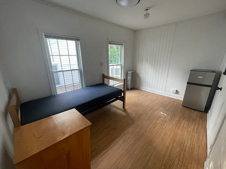 24 McGrath St #4 — Photo 7