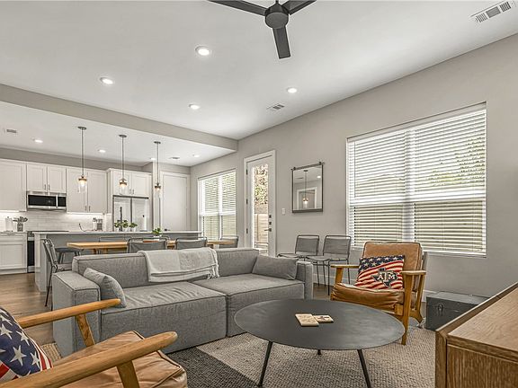 4th image of 280 Estates Cir