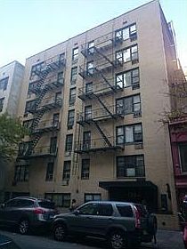 5th image of 135 E 17th St APT 3G