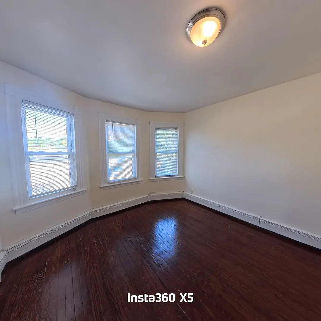 18-22 Carthage St — Photo 2