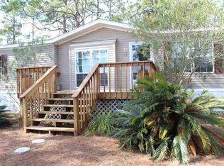 14 Ed Hartsfield Rd, Panacea, FL 32346