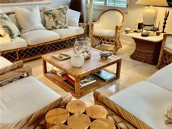 170 Avenida Majorca Unit D, Laguna Woods, CA 92637