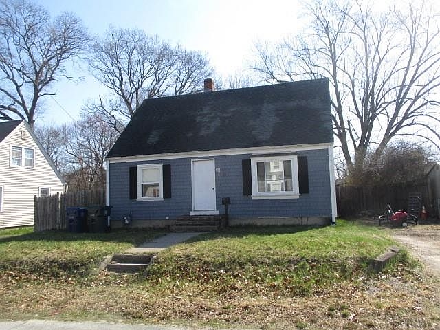 Listing photo 2