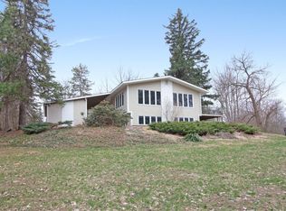 13717 Recreation Dr, Gregory, MI 48137