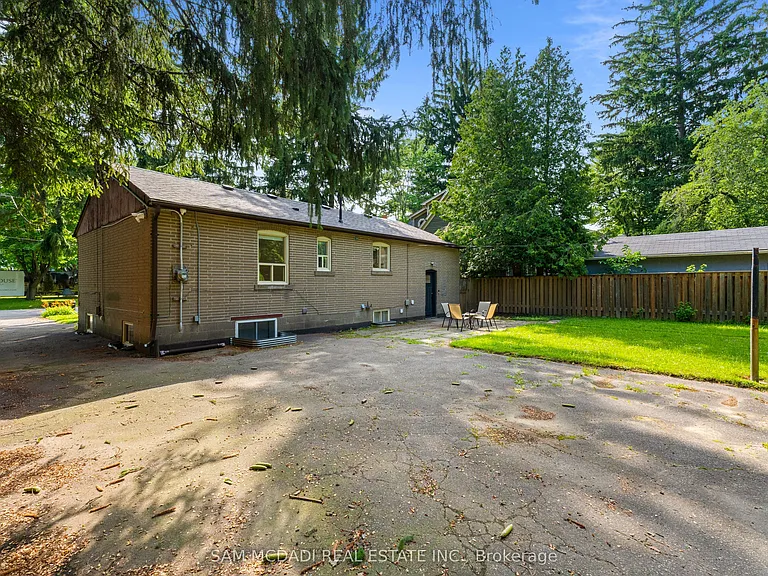 1153 Mona Rd — Photo 28