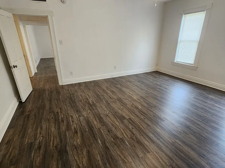 243 W Brady St #243 — Photo 2