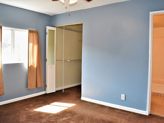 3rd image of 4973 Aldama St