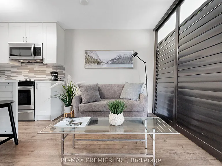 95 Prince Arthur Ave #Penthouse 824 — Photo 25
