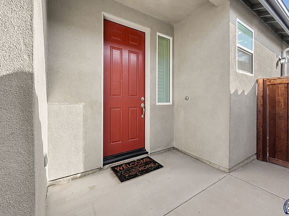 3rd image of 2708 Saddleback Dr
