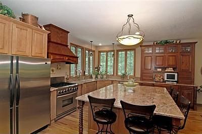 2nd image of 9419 Dunewood Dr