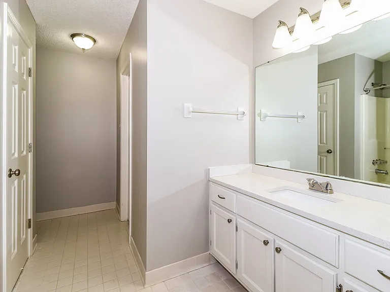 6962 Lagrange Cir N — Photo 12