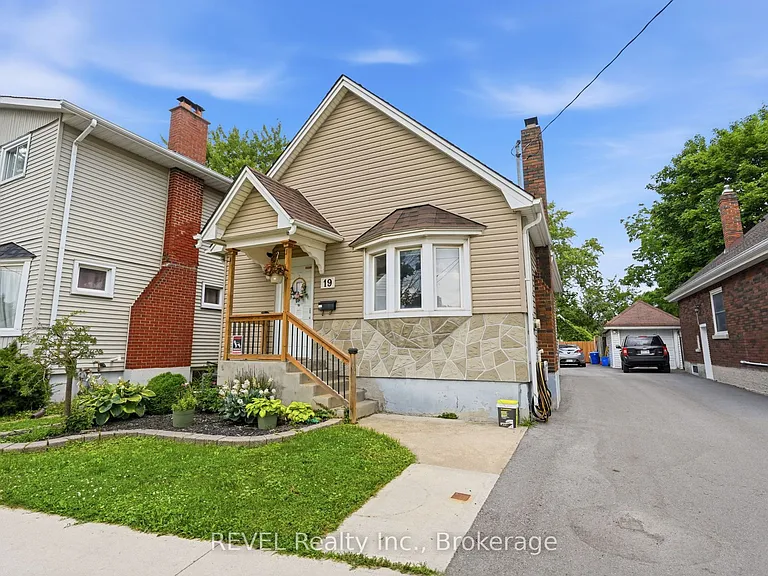 19 Leeper St — Photo 3