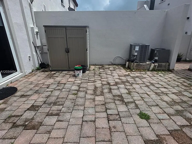 9424 SW 171st Pl — Photo 30