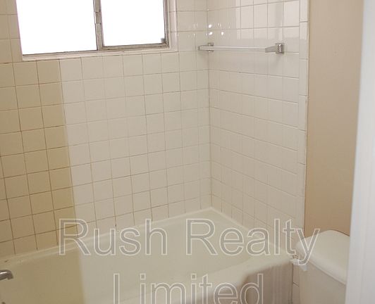 5th image of 1912 S University Blvd APT 307