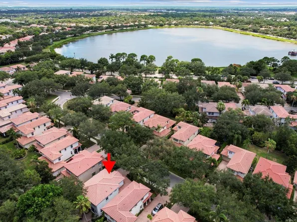 615 Castle Drive, Palm Beach Gardens, FL 33410