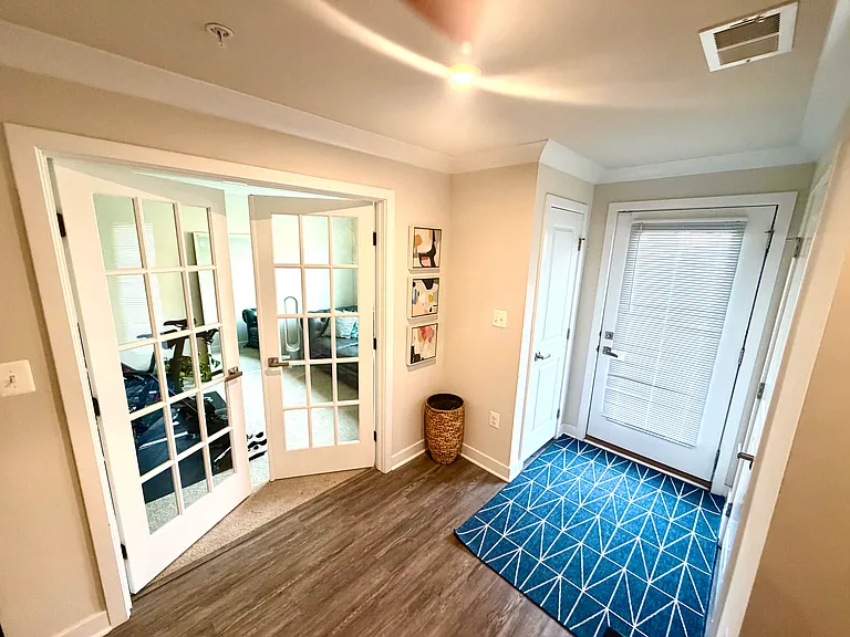 2806 Toles Park Dr — Photo 1