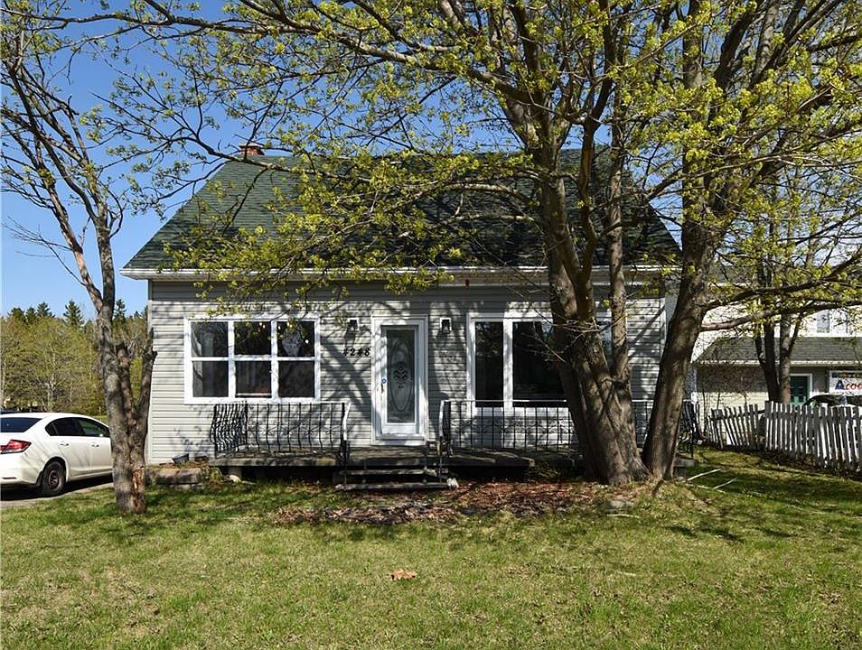 1st image of 4248 Principale Rd