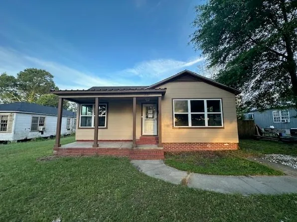 721 Roberts St, Deridder, LA 70634