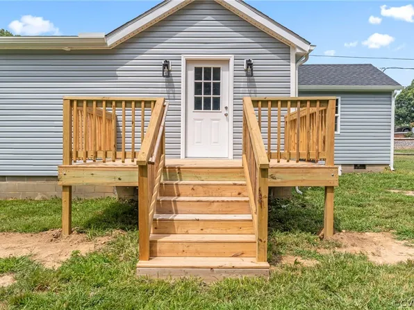 11 Sacred Heart Ave, Mineral, VA 23117