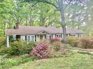 271 Lake Sylvia Rd, Lincolnton, NC 28092