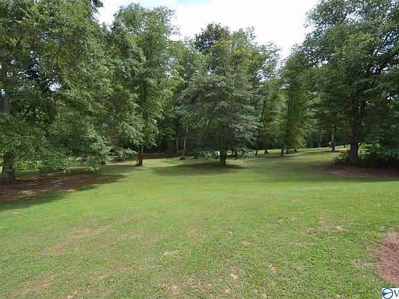 5th image of 80 Brush Creek Dr
