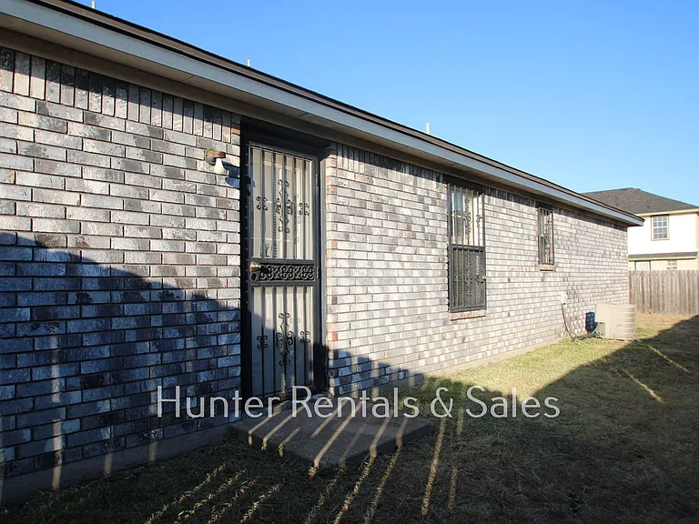 4403B July Dr — Photo 19