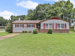 1721 E 13th St, Okmulgee, OK 74447