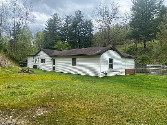 2nd image of 2162 Ward Rd