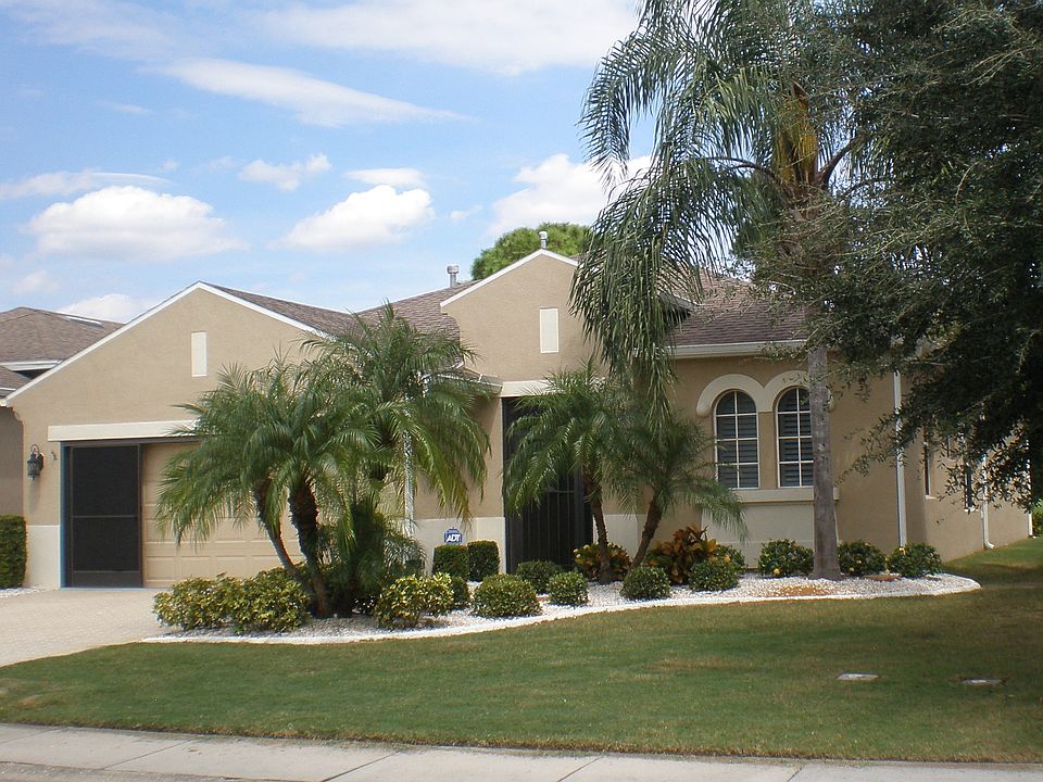 1st image of 810 King Leon Way
