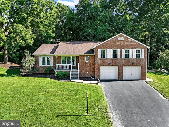 124 Townsend Ct, York, PA 17402