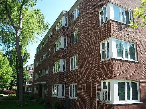 1st image of 7202 Oak Ave APT 1SE